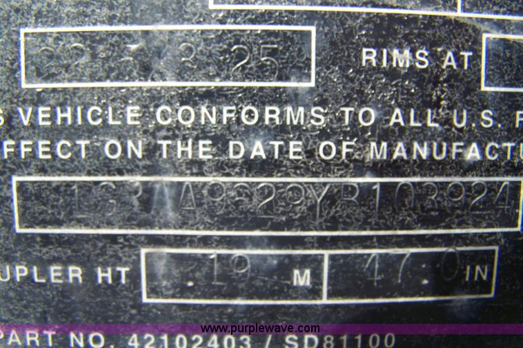 image for item D8546 2000 Great Dane 7411TP-SA 48' box trailer