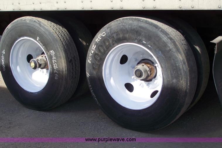 image for item D8547 1999 Great Dane 7411TP-SA 48' box trailer