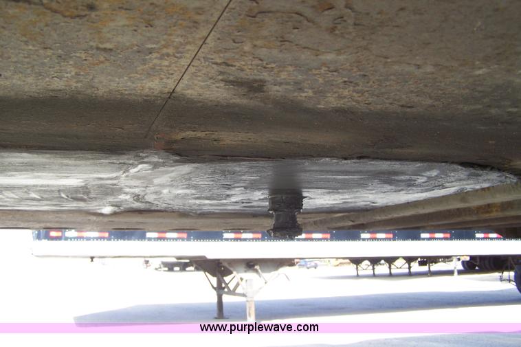 image for item D8547 1999 Great Dane 7411TP-SA 48' box trailer