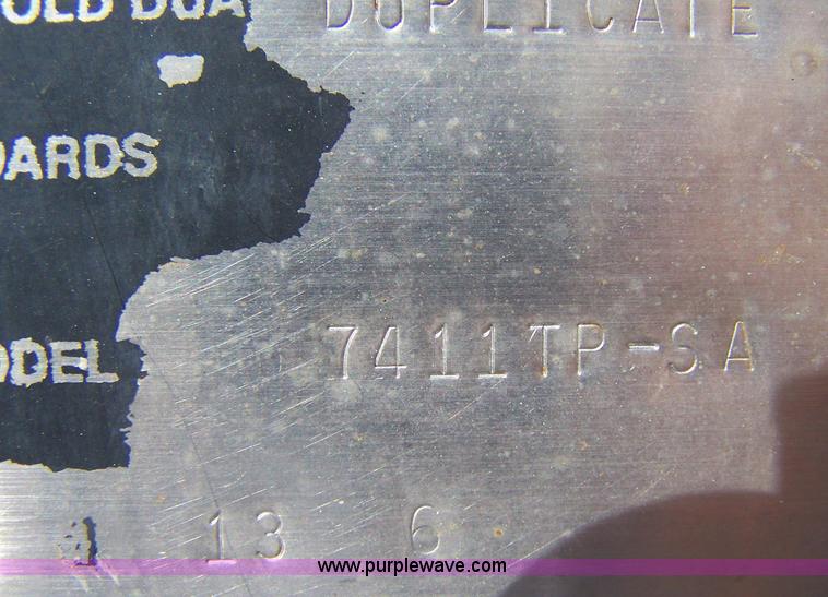 image for item D8547 1999 Great Dane 7411TP-SA 48' box trailer