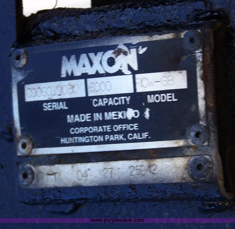 image for item D8547 1999 Great Dane 7411TP-SA 48' box trailer