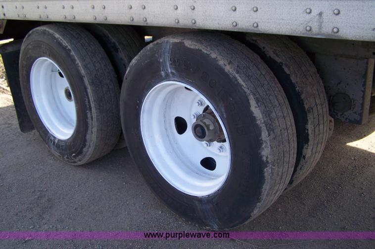 image for item D8548 2000 Great Dane 7411TP-SA 48' box trailer