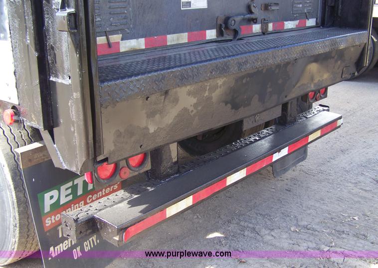 image for item D8548 2000 Great Dane 7411TP-SA 48' box trailer