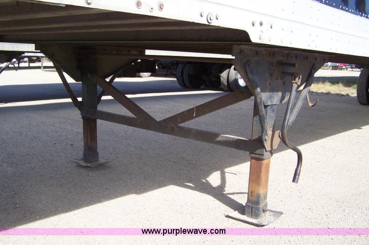 image for item D8548 2000 Great Dane 7411TP-SA 48' box trailer