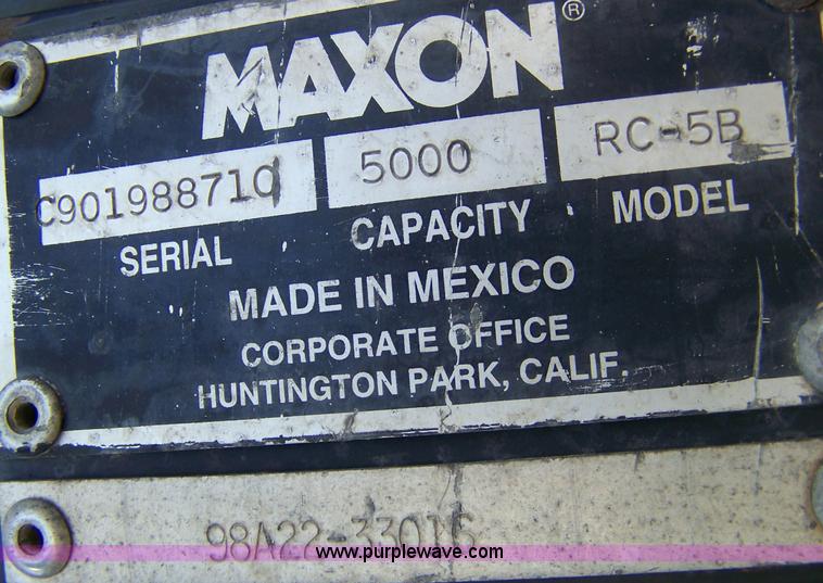 image for item D8549 1998 Great Dane 734TA 48' box trailer