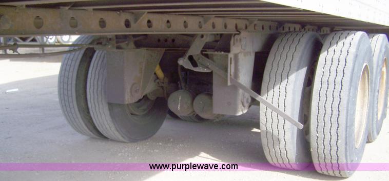 image for item D8549 1998 Great Dane 734TA 48' box trailer