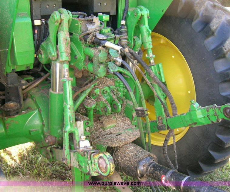 image for item A1496 2005 John Deere 7320 MFWD tractor