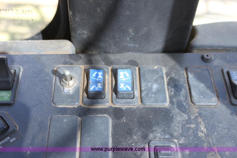 image for item A2929 2000 Terra Gator 6103 sprayer