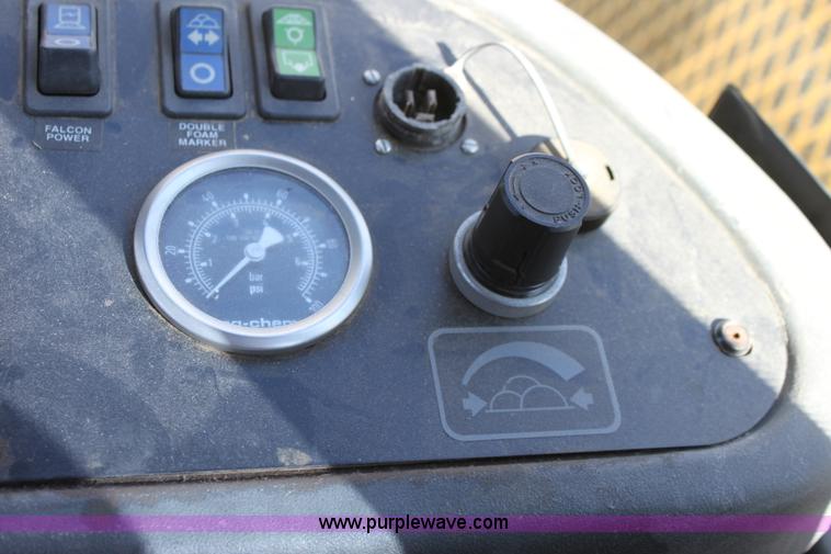 image for item A2929 2000 Terra Gator 6103 sprayer