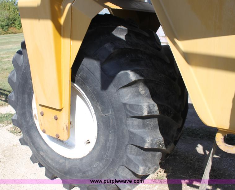 image for item A2929 2000 Terra Gator 6103 sprayer