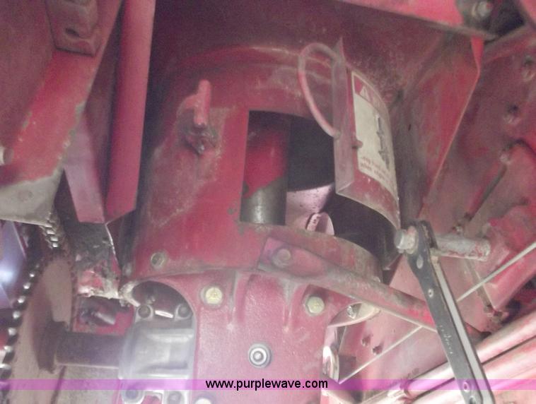 image for item A5370 Case IH 1680 combine