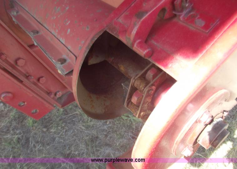 image for item A5370 Case IH 1680 combine