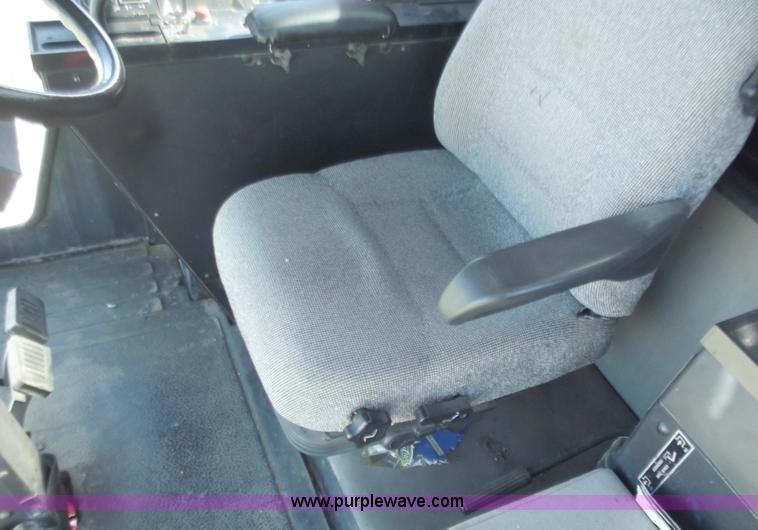 image for item A5370 Case IH 1680 combine