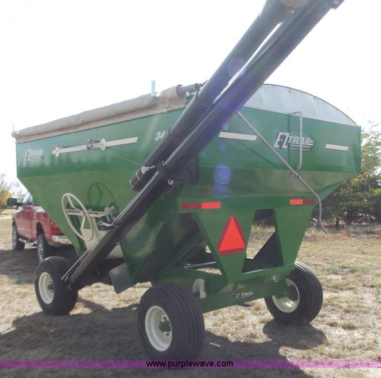 image for item A5380 2010 E-Z Trail 3400 gravity wagon