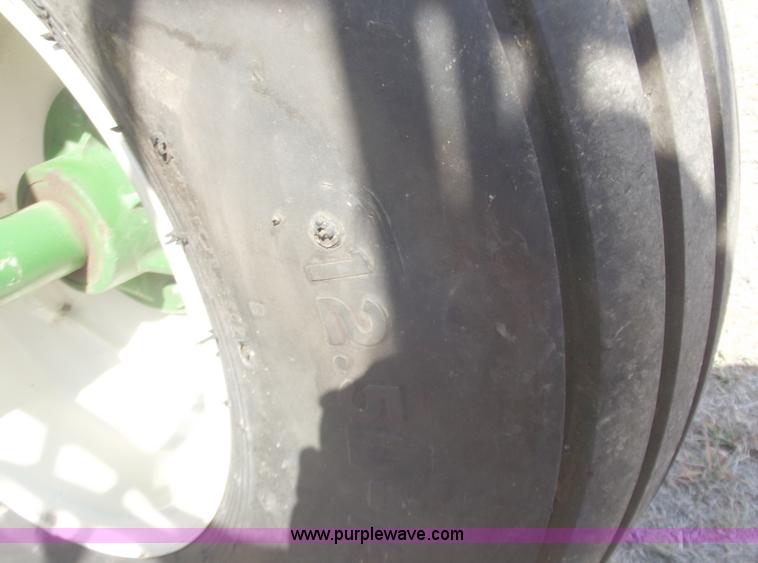 image for item A5380 2010 E-Z Trail 3400 gravity wagon