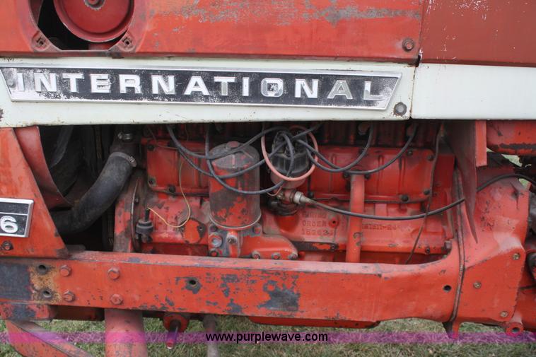 image for item A6508 1971 International 656 tractor