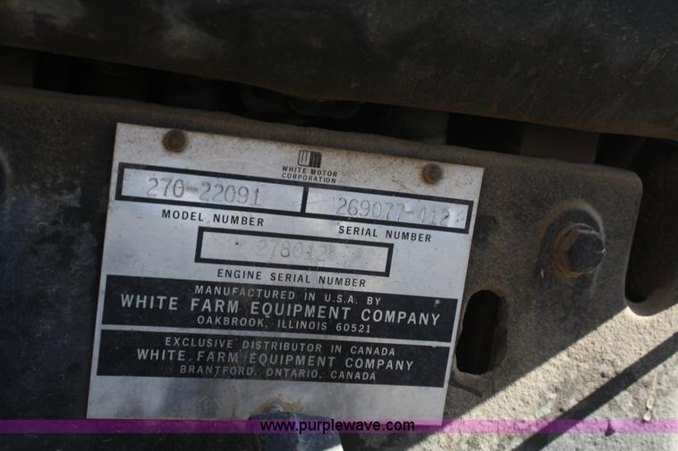 image for item A6515 1976 White Field Boss 2-70 tractor