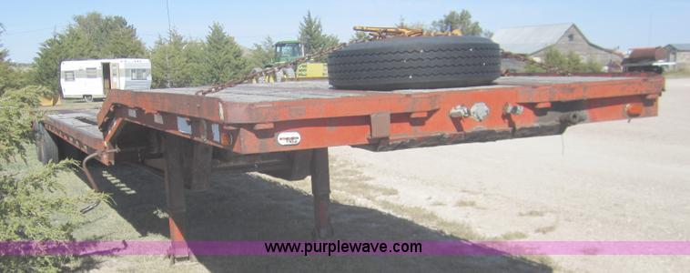 image for item B5515 1979 Delta flatbed trailer