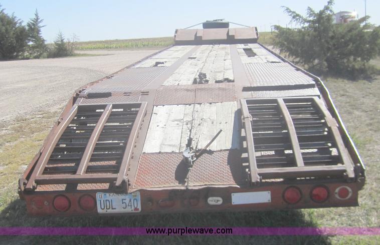 image for item B5515 1979 Delta flatbed trailer