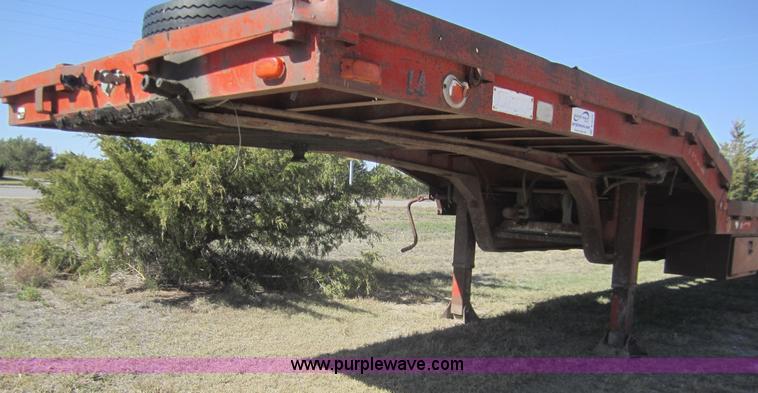image for item B5515 1979 Delta flatbed trailer
