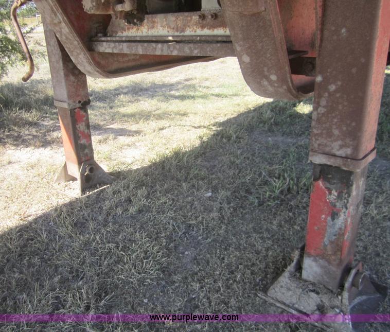 image for item B5515 1979 Delta flatbed trailer