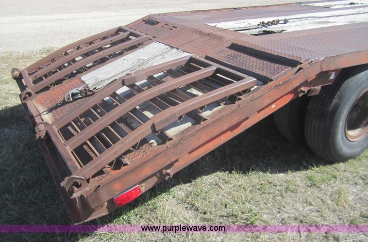 image for item B5515 1979 Delta flatbed trailer