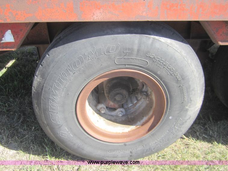 image for item B5515 1979 Delta flatbed trailer