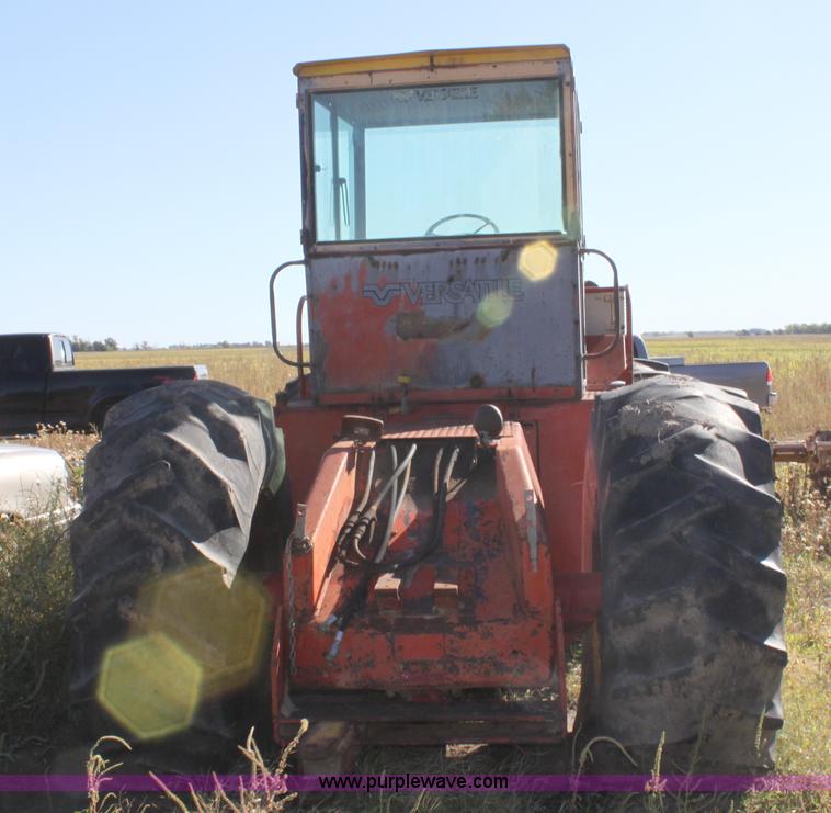 image for item B8520 1968 Versatile 4WD tractor