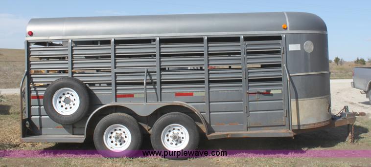 image for item B8560 1998 WW 18' tandem axle livestock trailer