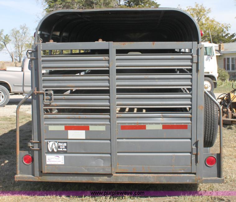 image for item B8560 1998 WW 18' tandem axle livestock trailer
