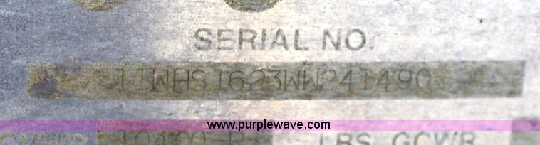 image for item B8560 1998 WW 18' tandem axle livestock trailer