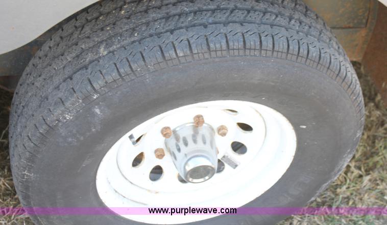 image for item B8560 1998 WW 18' tandem axle livestock trailer