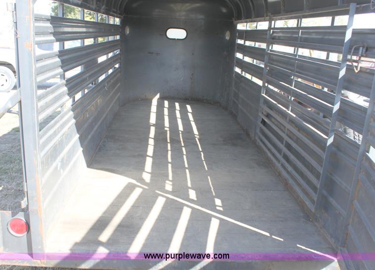 image for item B8560 1998 WW 18' tandem axle livestock trailer