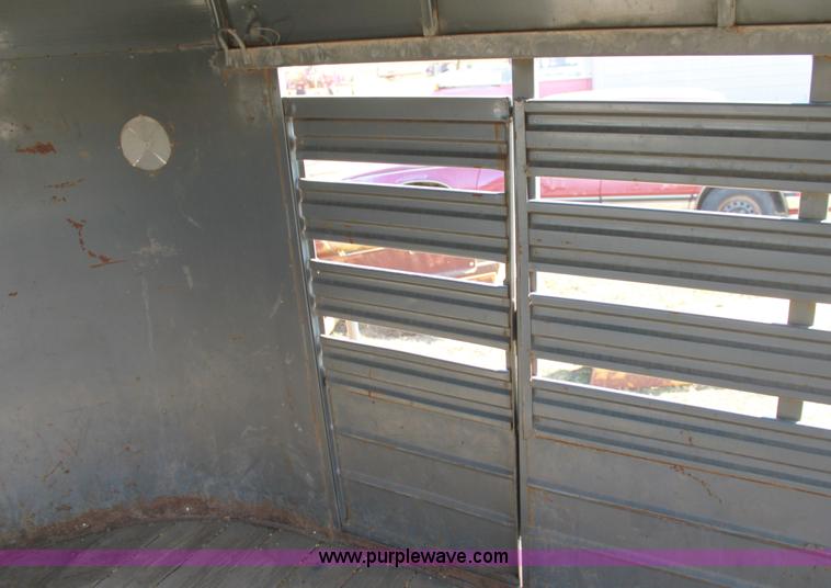 image for item B8560 1998 WW 18' tandem axle livestock trailer