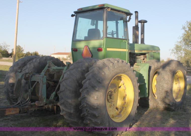 image for item B8580 1982 John Deere 8630 4WD tractor