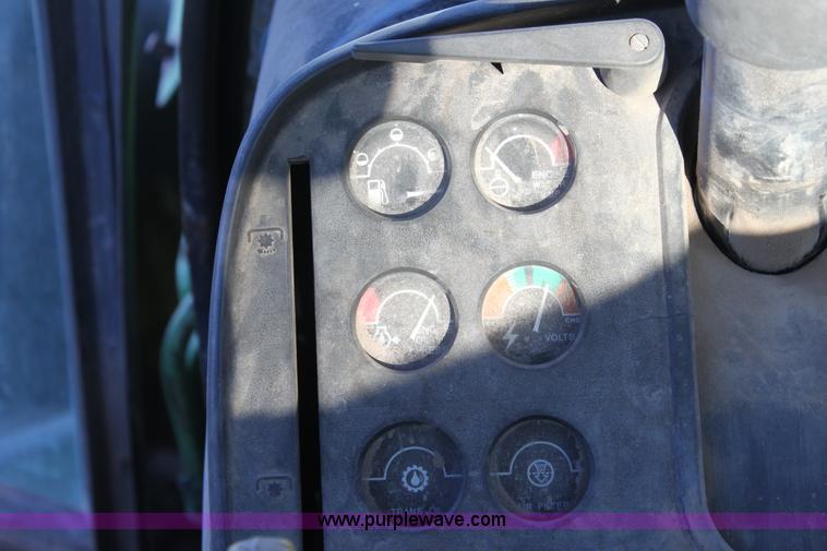 image for item B8580 1982 John Deere 8630 4WD tractor