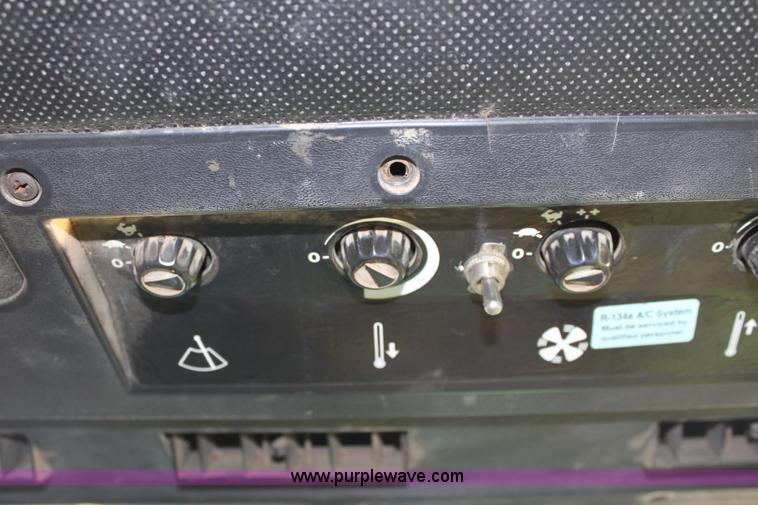 image for item B8580 1982 John Deere 8630 4WD tractor