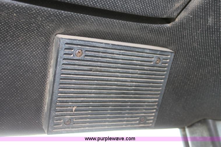 image for item B8580 1982 John Deere 8630 4WD tractor