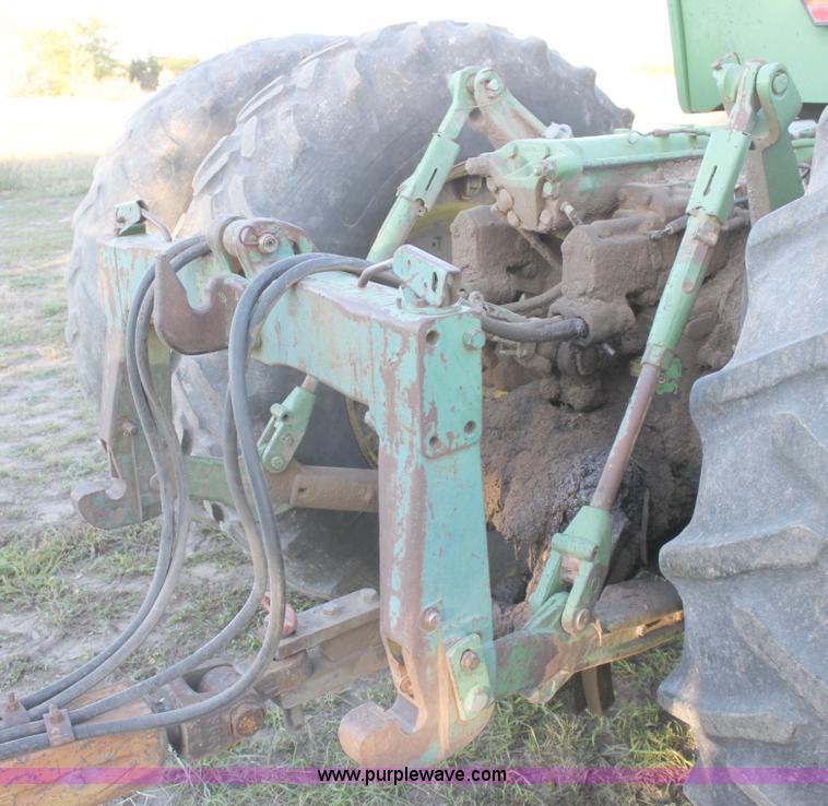 image for item B8580 1982 John Deere 8630 4WD tractor