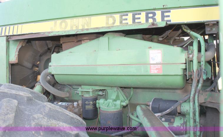 image for item B8580 1982 John Deere 8630 4WD tractor