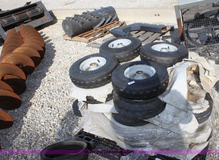 image for item B8594 Approximately 26 Carlisle tires and wheels