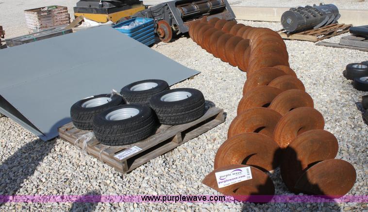 image for item B8595 Auger flighting