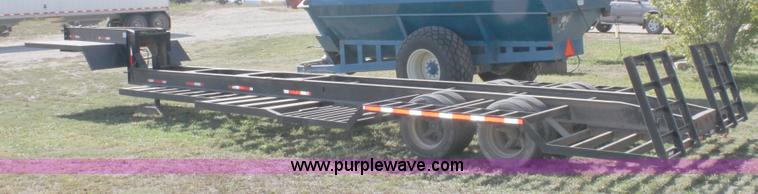 image for item B8627 1982 shop built combine/tractor/grain cart trailer