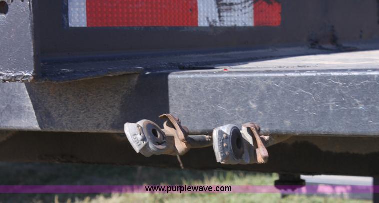 image for item B8627 1982 shop built combine/tractor/grain cart trailer