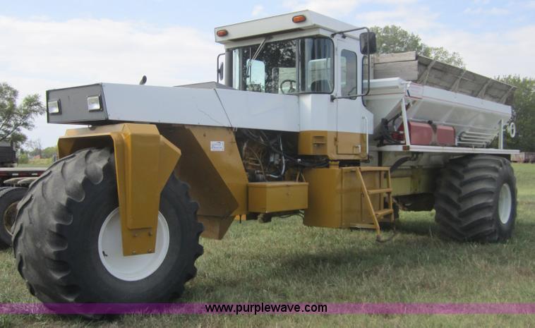 image for item C5084 Ag-Chem Big A 1253 spreader