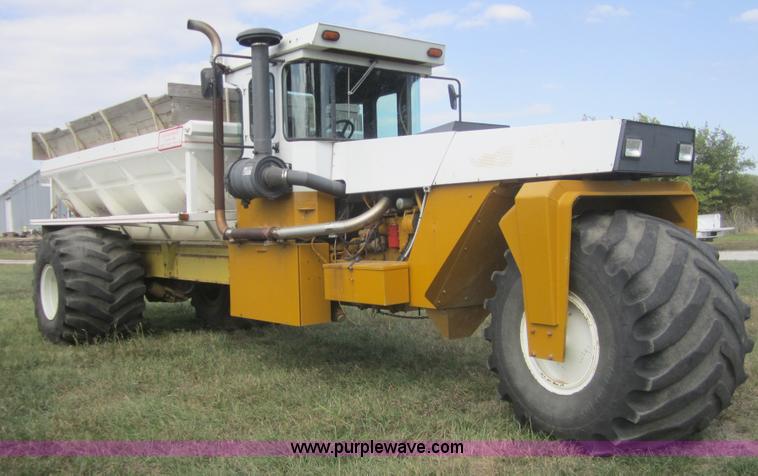 image for item C5084 Ag-Chem Big A 1253 spreader
