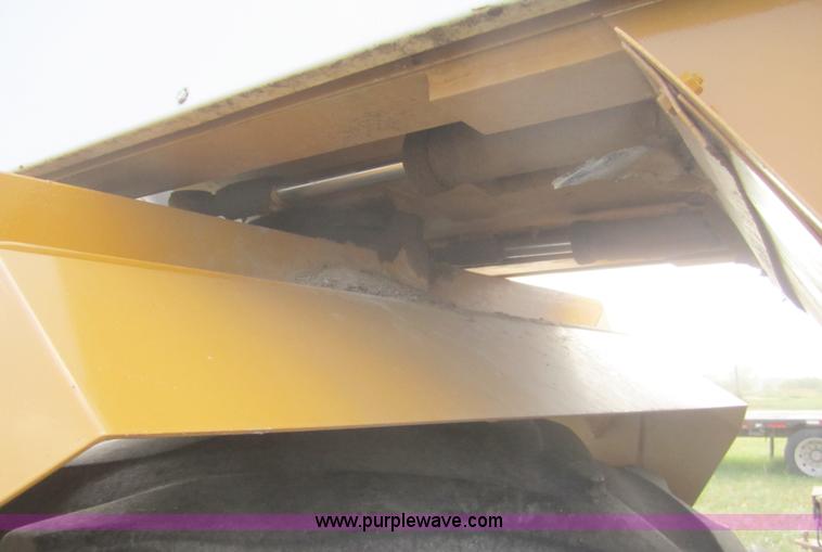 image for item C5084 Ag-Chem Big A 1253 spreader