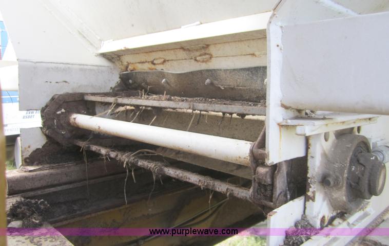 image for item C5084 Ag-Chem Big A 1253 spreader