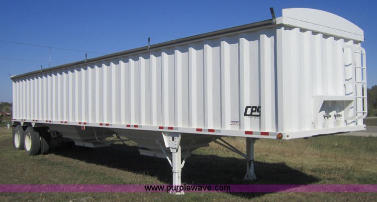 image for item C5111 2009 Manac CPS 42' hopper trailer