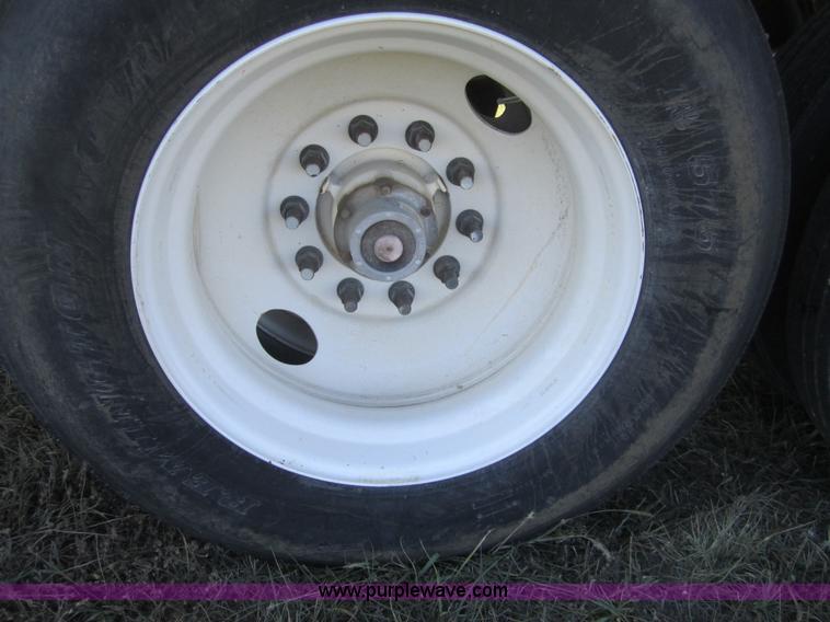 image for item C5111 2009 Manac CPS 42' hopper trailer